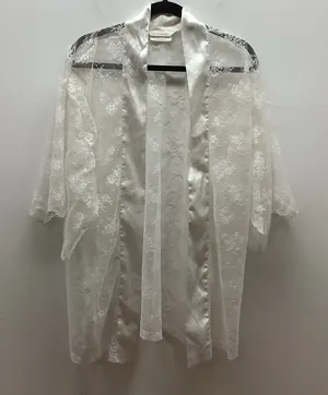 Victoria’s Secret Elegant White Lace Robe NO BELT ~ Preloved thumbnail 1
