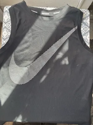 Nike Dri-Fit Tank Top thumbnail 1