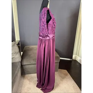 Women’s Purple Lace Bodice Full Length Formal Bridesmaid Dress Size 18 NWT thumbnail 3