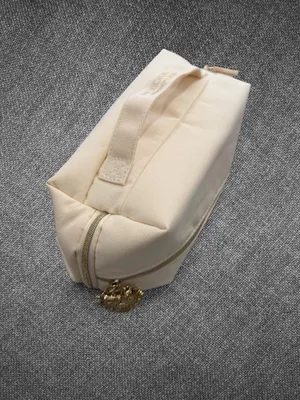 Dolce & Gabbana Devotion Cream Cosmetic Pouch With Gold Heart Charm thumbnail 8