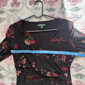 Lauren Ralph Lauren Womens Dark Floral Midi Dress Size 8 Ruched Stretch Comfort thumbnail 5