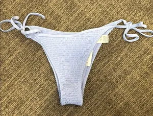 Hollister Bikini Bottoms Size Small NWT thumbnail 1