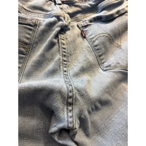 Levis 314 Shaping Straight Leg Jeans Light Wash Blue‎ Denim W30 L32 Mens 10M thumbnail 3