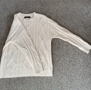 Amazon Oversized Cable Knit Sweater Cream thumbnail 1