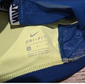 Nike Sports Bra thumbnail 6