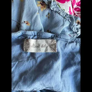 Altar’d State Chic Floral Tiered Dress - Light Blue Size Small thumbnail 8