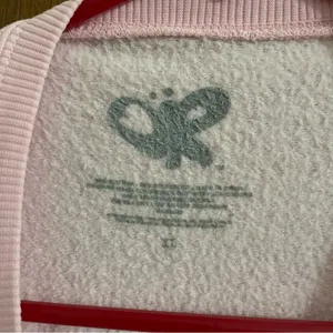 Olivia Rodrigo Guts tour merch pullover Pink Size XL thumbnail 5