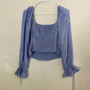 Abercrombie & Fitch Floral Ruffle Blouse M Blue Square Neck Coquette thumbnail 3
