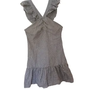 Romeo + Juliet Couture Gingham Ruffle Strap Dress Black White‎ Sleeveless Mini Summer Casual thumbnail 2