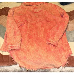 POL neon pink button top thumbnail 5