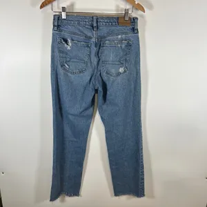 American‎ Eagle High Rise Relaxed Straight Jeans Blue Distressed Raw Hem Size 0 thumbnail 9