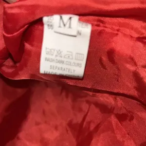 Women’s Red lightweight Puffer Hoodie Jacket(Size Medium) thumbnail 6