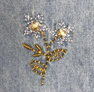 Vintage lightweight denim jumper dress with embroidered flowers size large thumbnail 4
