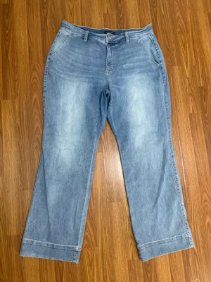 Judy Blue High Rise Wide Leg Light Wash Stretch Jeans Size 20W. thumbnail 2