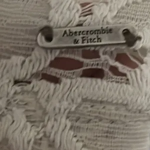Abercrombie & Fitch White lace dress - XS thumbnail 2