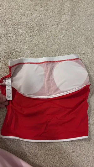 Workout top Red thumbnail 3