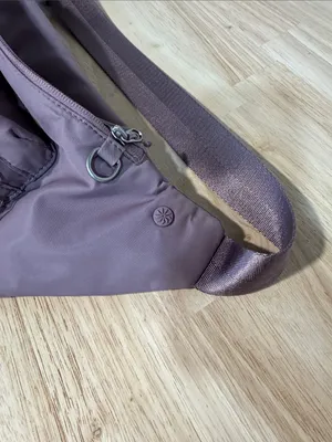 Athleta Mauve Fanny pack EUC thumbnail 7