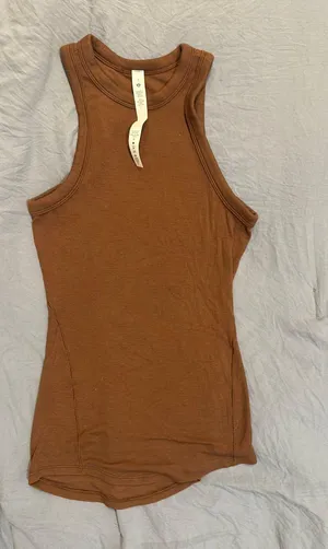 Lululemon Tank thumbnail 1