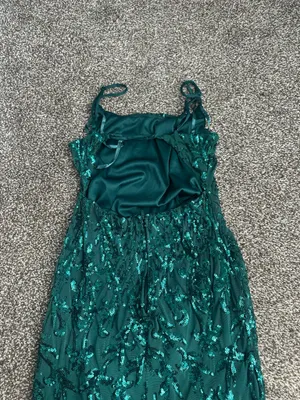 Dress Green Size M thumbnail 2