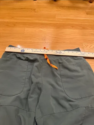 Figs women’s olive green Zamora joggers size xlarge tall . thumbnail 5