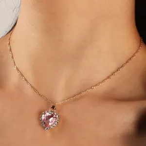 Gorgeous Pink Crystal Jewel Bling Heart Pendant Charm gold twist Chain necklace thumbnail 1