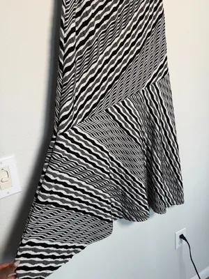 Black and White Abstract Patterned Long Maxi Skirt thumbnail 4