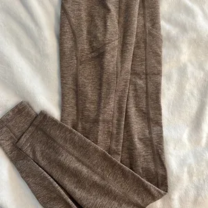 Aerie Leggings w/ pockets - Nude/Heathered Brown thumbnail 4
