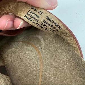 Dansko Brown Leather Strappy Slip On Mule Sandals Womens 6.5 Wood Platform thumbnail 9