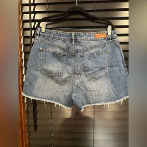 MNG Mango Denim & Tees Cutoff Jean Shorts Medium Wash Coastal Boho Sz 12 thumbnail 4