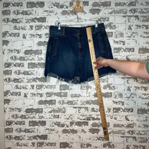 American Eagle | women denim mom shorts raw hem thumbnail 12