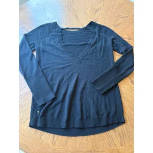Lululemon Black V Neck Open Back Long Sleeve Sweater Top Women's Size Medium‎ thumbnail 6