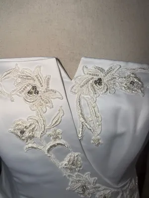 Beautiful Vintage 90s Mary’s Bridal Strapless Wedding Gown thumbnail 3