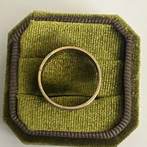 &merci Classic/Sleek Design Titanium Steel Silver Gold Detailing 8mm Band Size 10 thumbnail 3