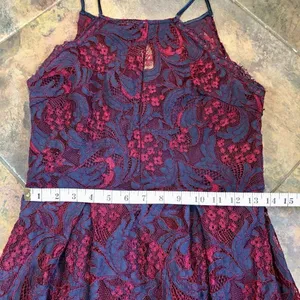 Francesca’s Blue Red Floral Lace Women’s Sleeveless Dress Size Large thumbnail 10