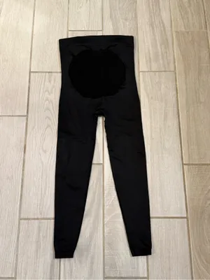 The Shapermint Essentials Embrace Maternity Belly Support Leggings thumbnail 3