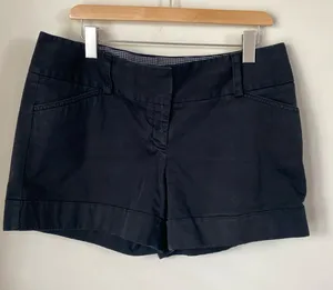 Express Shorts Black Cuffs Back Pockets Classic Trendy Summer size 12 thumbnail 1