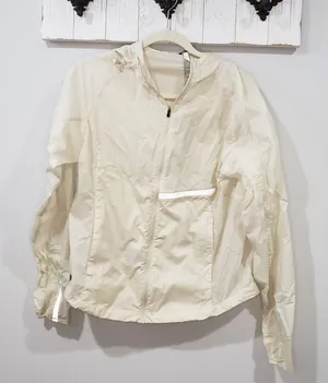 Oiselle Windbreaker Jacket Reflective Running Cream M Lightweight thumbnail 1