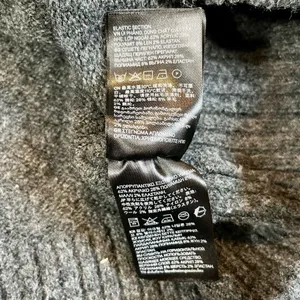 H&M Women’s Large Gray Turtleneck with Cuff Wrist thumbnail 11