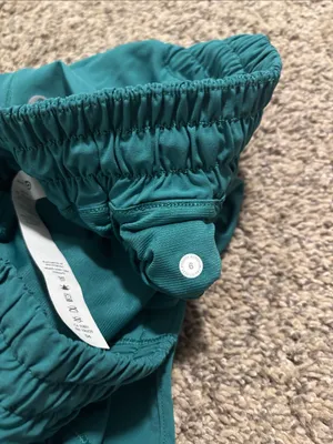 Lululemon Hotty Hot Low Rise Short 4" Teal Lagoon size 6 thumbnail 6
