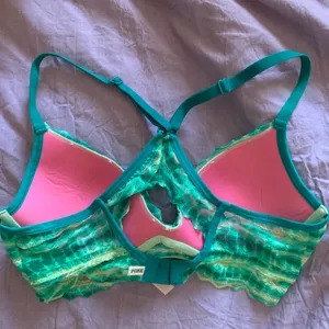 Victoria’s secret PINK green bra with raceback and lace detailing thumbnail 2
