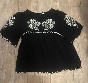 Old Navy Blouse thumbnail 1