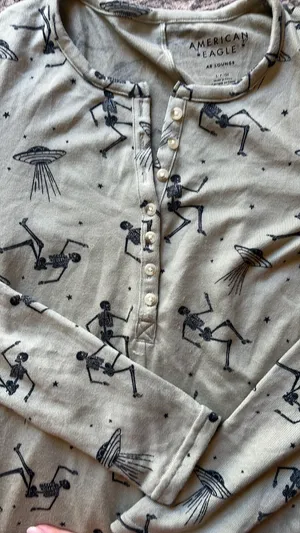 American Eagle Pajama romper Halloween  thumbnail 3