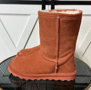 BEARPAW Elle Short 1962W Rust Orange Suede Sheepskin Winter Boots Women Size 6 thumbnail 1