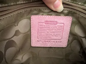 Coach Vintage 2004 Pink Straw Tote Bag - Style 4419 thumbnail 17