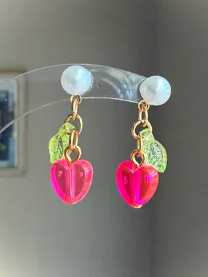 Handpicked Handmade fairy cute Kawaii retro whimsy dangle earrings 🍃💕 thumbnail 2