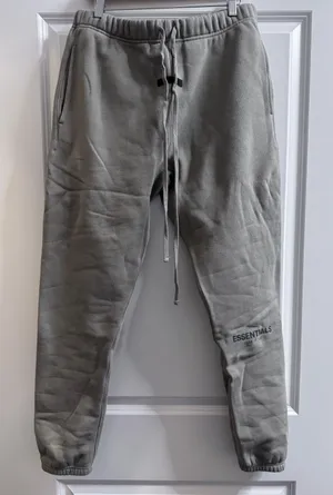 Essential Fear of God s Joggers Size M thumbnail 1