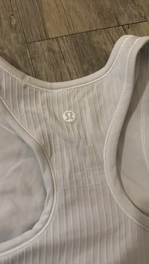 White Lululemon Tank thumbnail 3