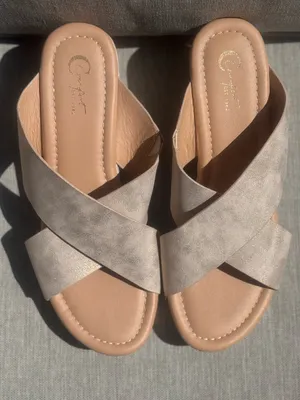 Women’s Cato C. Comfort Metallic Gold Silver Shimmer Comfort Wedge Sandals Sz 8 thumbnail 2