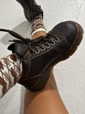Vintage Y2K Dr. Martens 8542 Brown Leather Chunky Boots Made in England Size 9 thumbnail 1