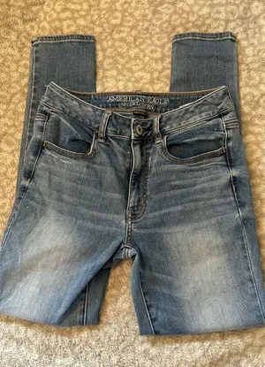 American Eagle Outfitters High-rise Jegging thumbnail 1